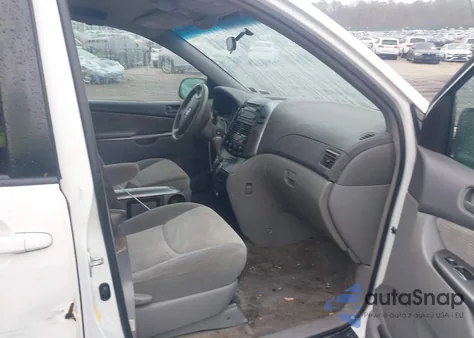 2008 Toyota Sienna Le из США, поврежденный, VIN 5TDZK23CX8S158907